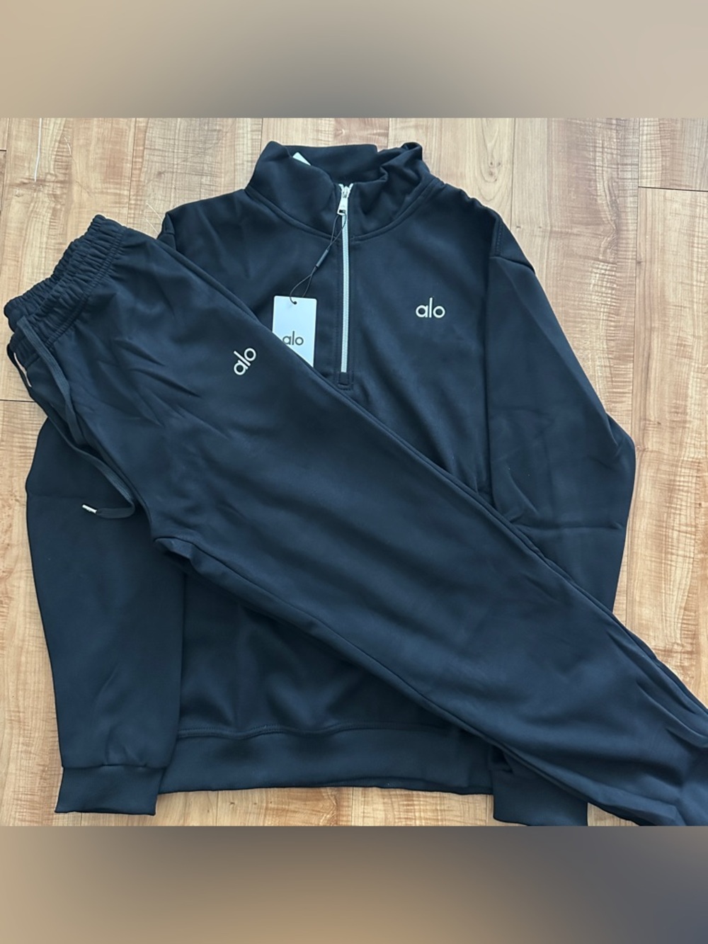 ALO Men's Quarter Zip Accolade Set